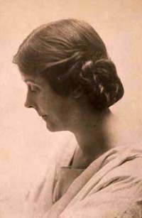 Isadora Duncan, portrait.