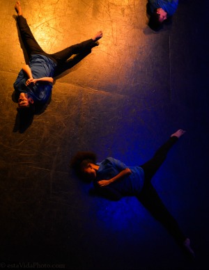Dance Pictures: Gwen Rakotovao Company by Esta Vida Photo